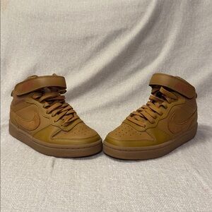 Nike Youth Size 3.5 Court Borough Mid GS Wheat Brown Sneakers Shoes